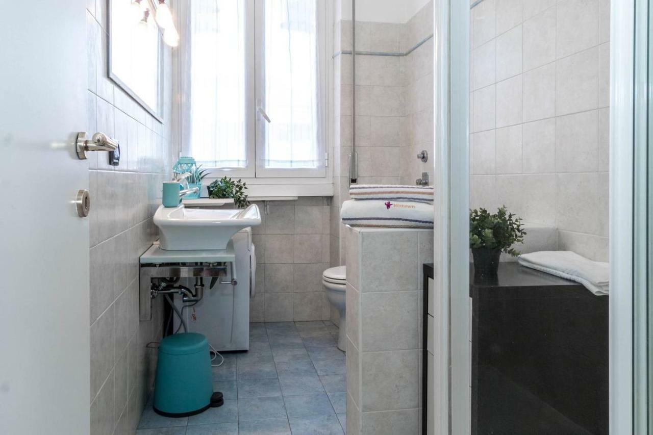 Hintown San Vincenzo Apartment Milan Bagian luar foto