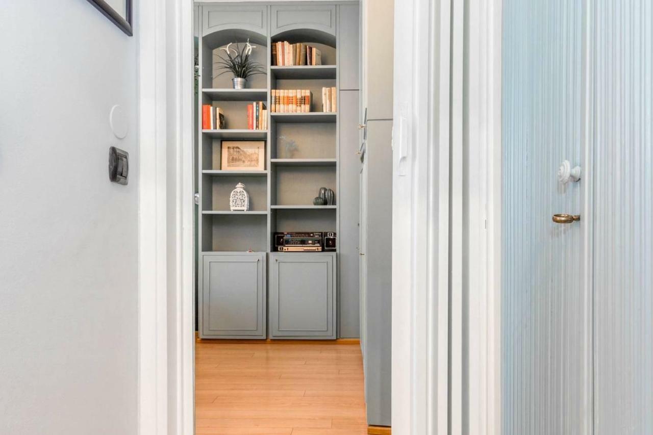 Hintown San Vincenzo Apartment Milan Bagian luar foto